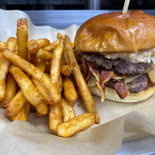 Black and Bleu Smash Burger